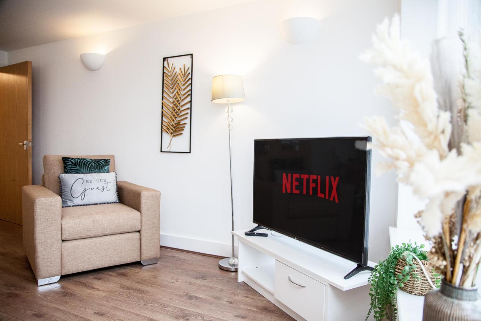 Apartment Penthouse - Centre - Nhs - Royal Hospital