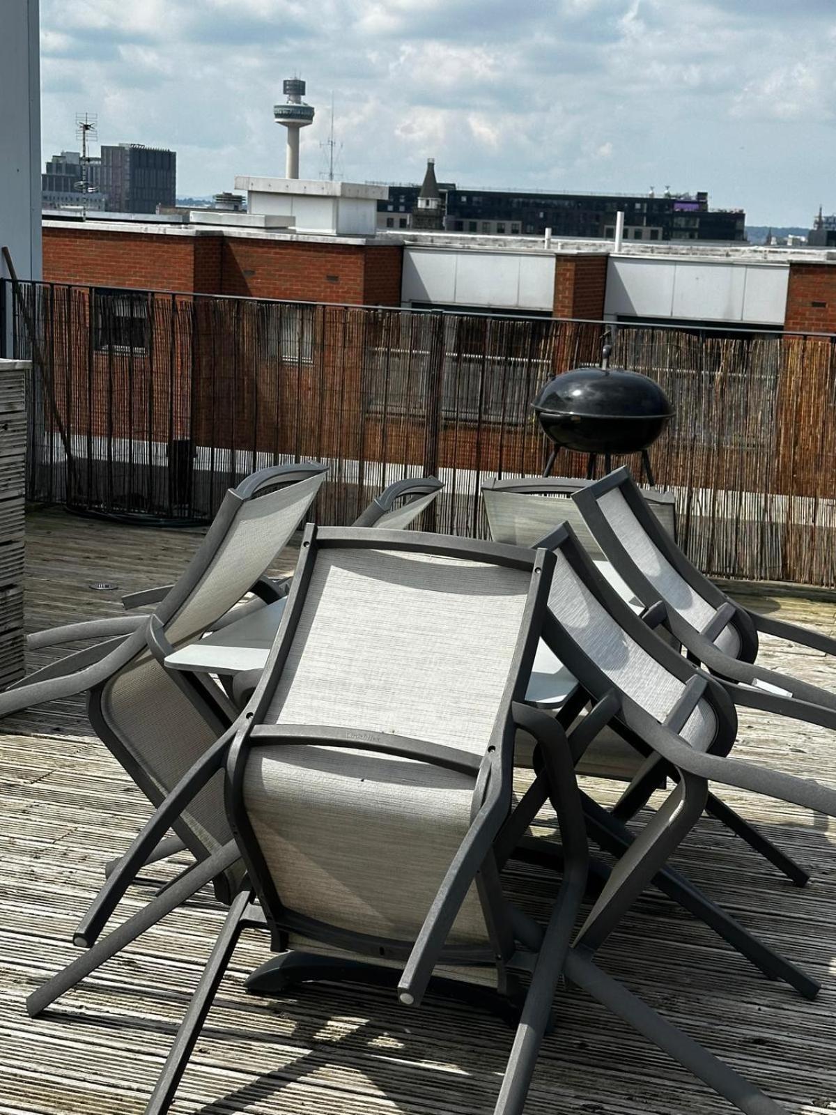 Penthouse - Centre - Nhs - Royal Hospital * Liverpool